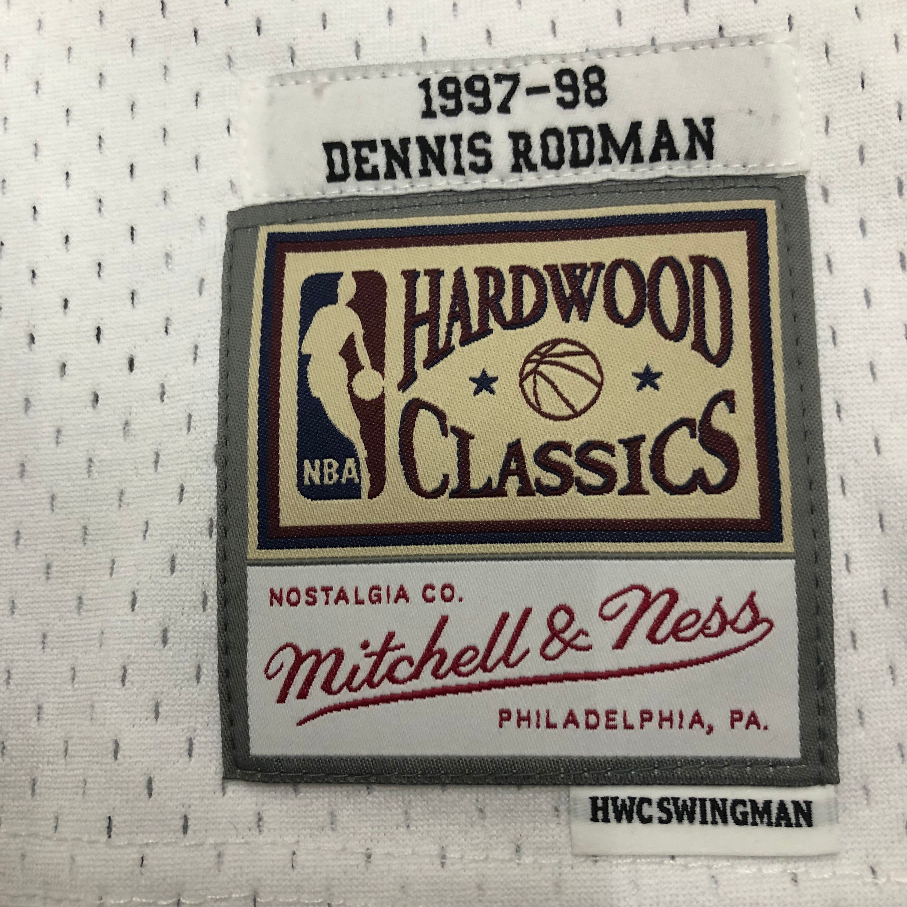 1997-98 Chicago Bulls (Dennis Rodman) White Classics Jersey